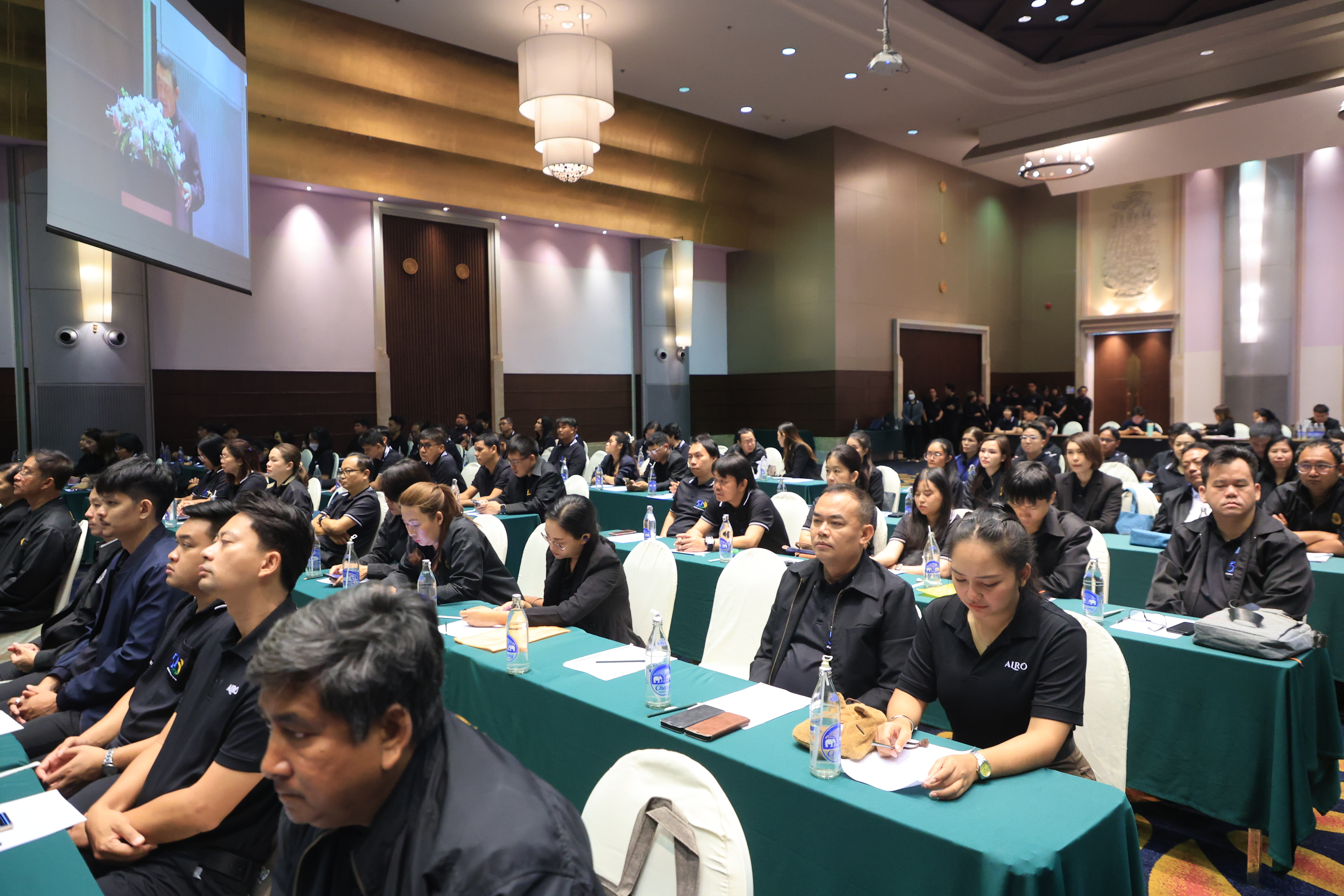 title - รมช.วัชระพล สั่งเร่งดำเนินการ บริหารจัดการที่ดินและดิน มอบสิทธิในที่ดินทำกินให้แก่เกษตรกร